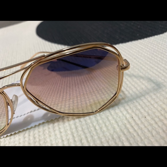 Sunglasses - Picture 2 of 3